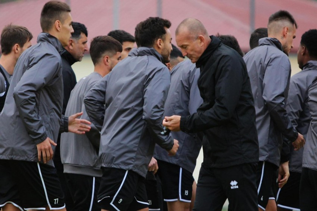 Neftchi will face the Turkey club today