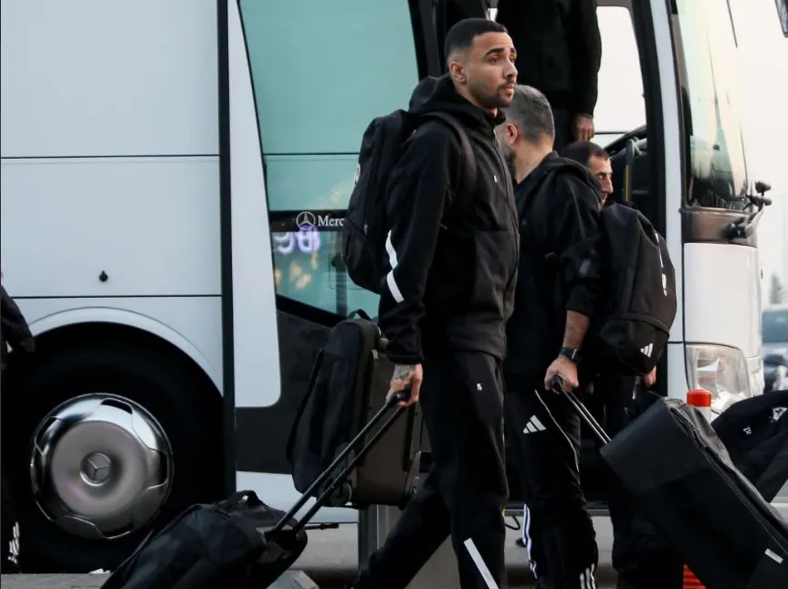 Qarabağ players depart for Italy ahead of the match against Napoli  VIDEO