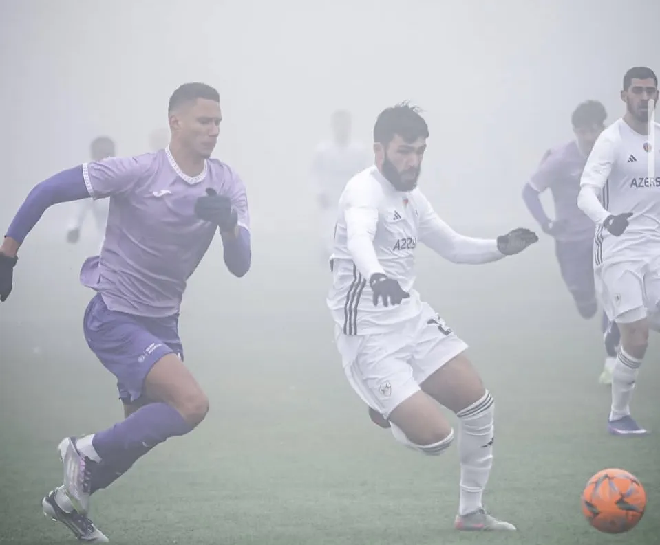 Azerbaijan Cup Qarabag lost to Shamakhi in a foggy match