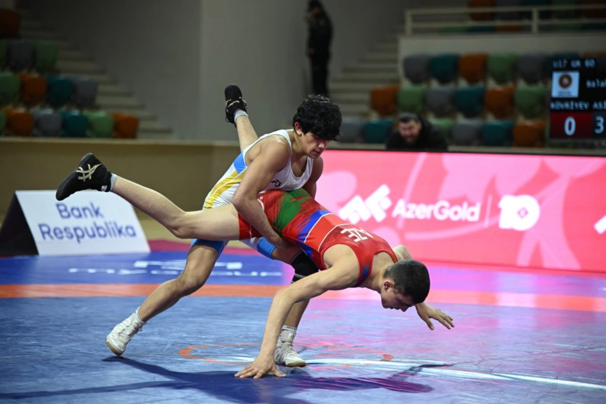 U Azerbaijan Wrestling Championship Kicks Off in Ganja
