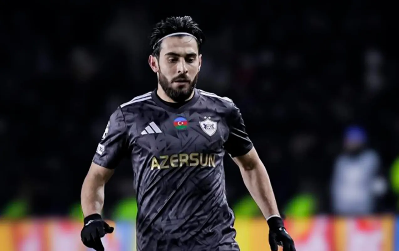 Elvin and Abbas Score for Qarabag  VIDEO