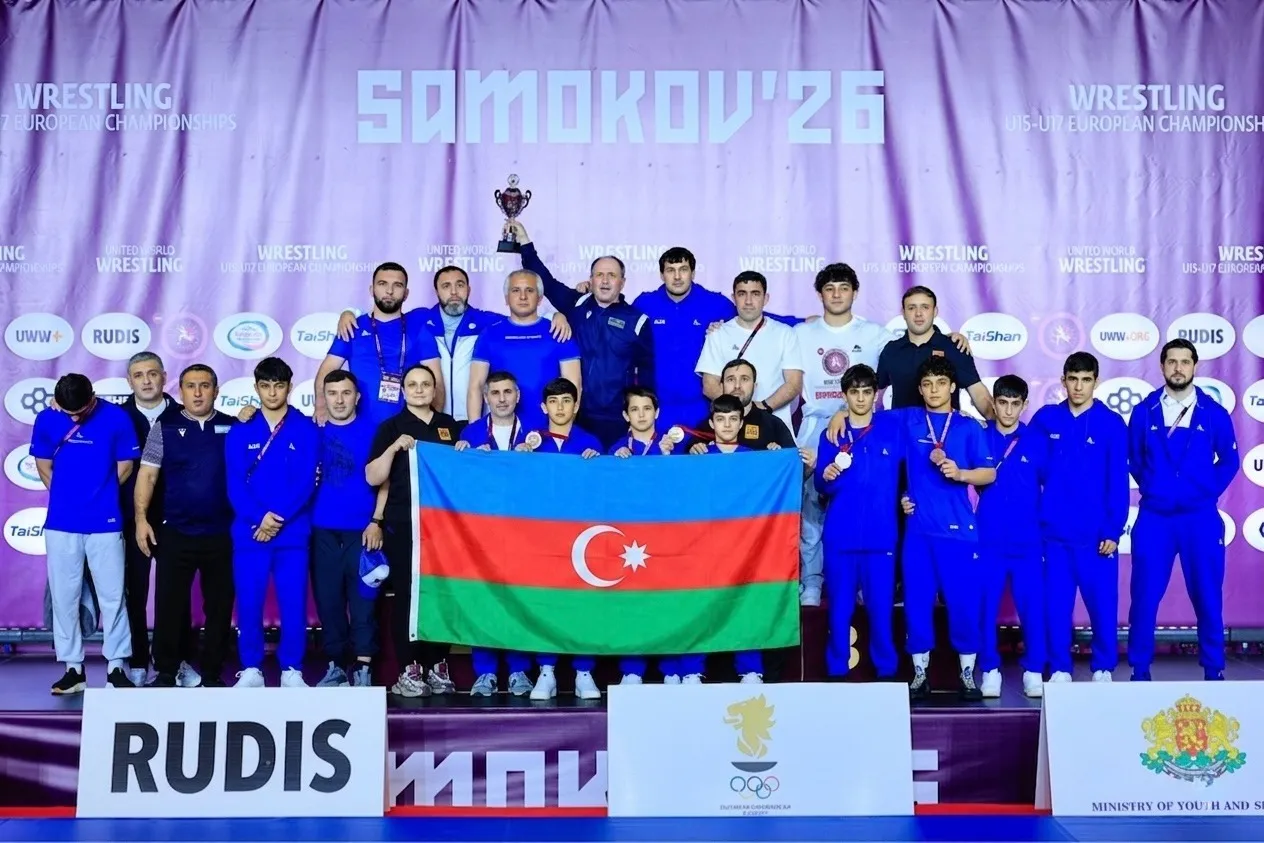 Azerbaijans U freestyle wrestlers finish rd in Europe