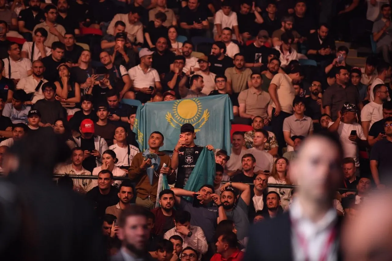 UFC Baku Kazakh Fans Show Massive Support for Almabayev and Almakhan