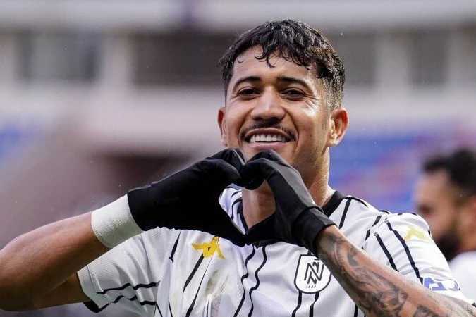 Neftchi Close to Signing Freddy Vargas  EXCLUSIVE