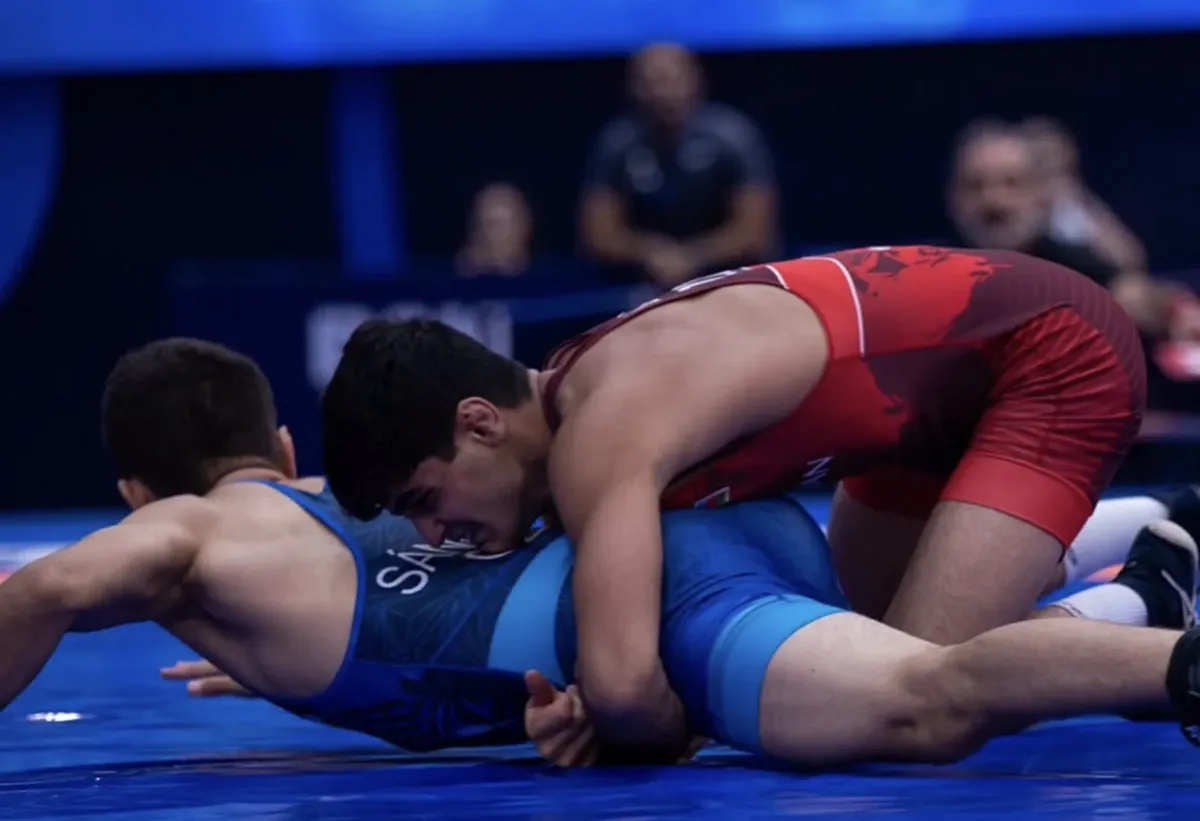 Three Azerbaijani Wrestlers Reach U World Championship Semifinals