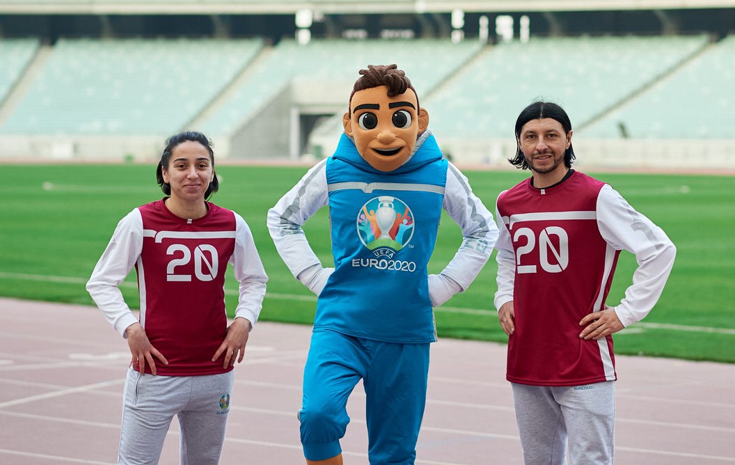 The fate of Euro has gone to Baku