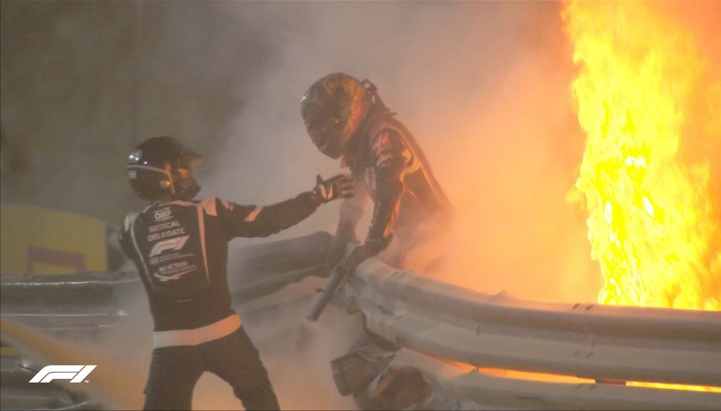 Terrible accident on F The pilot came out of the flames  PHOTO  VIDEO