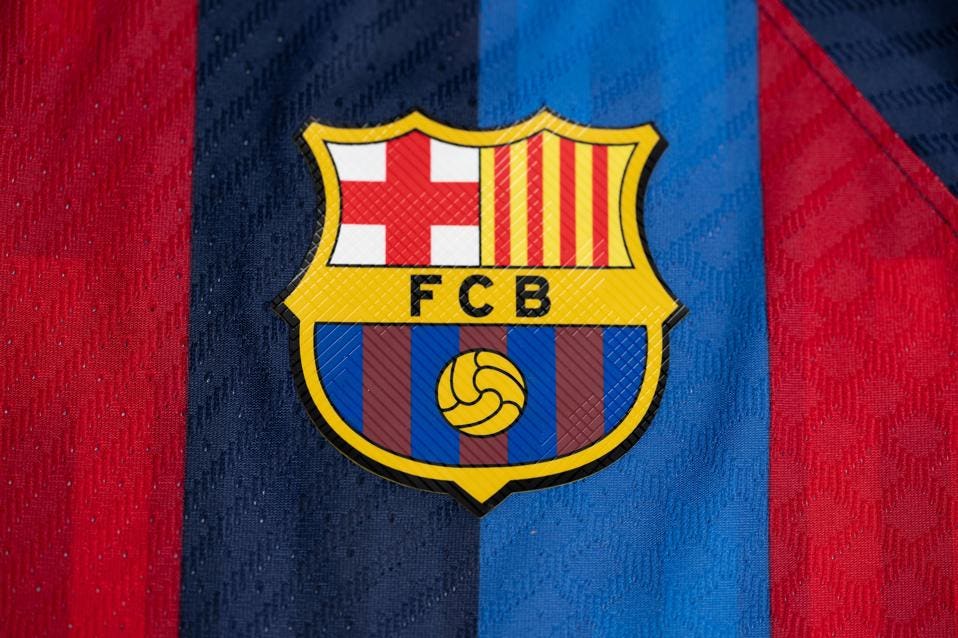 Ulduz futbolçu Barsaya dönmək istəyir