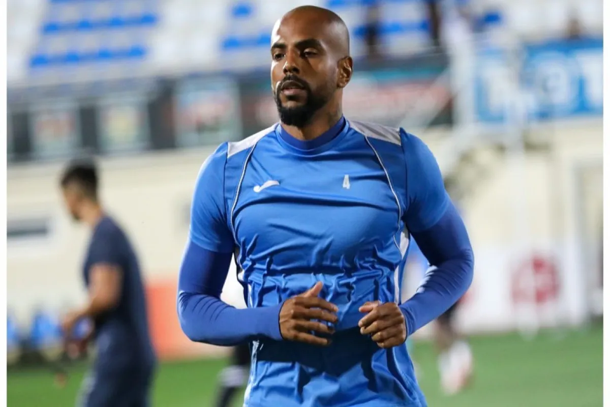 Braziliyalı futbolçu daha  il Zirədə  RƏSMİ