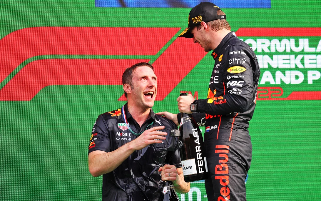 Red Bullun baş konstruktoru komandanı tərk etdi