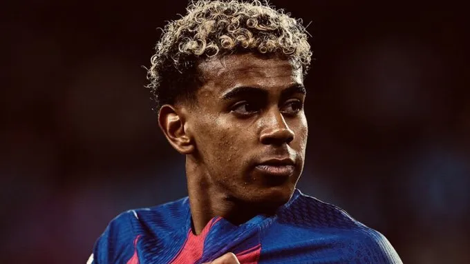 Barselona Lamin Yamal üçün səfərbər oldu