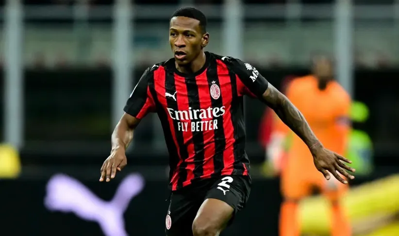 Milan rəhbərliyi Pervis Estupinan üçün təklifləri dinləməyə hazırdır