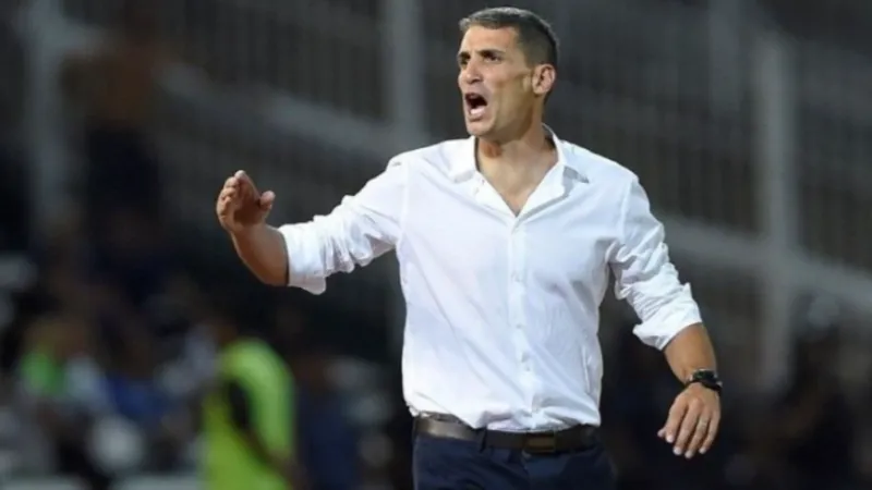  Santos baş məşqçi Xuan Pablo Voyvodanı istefaya göndərib