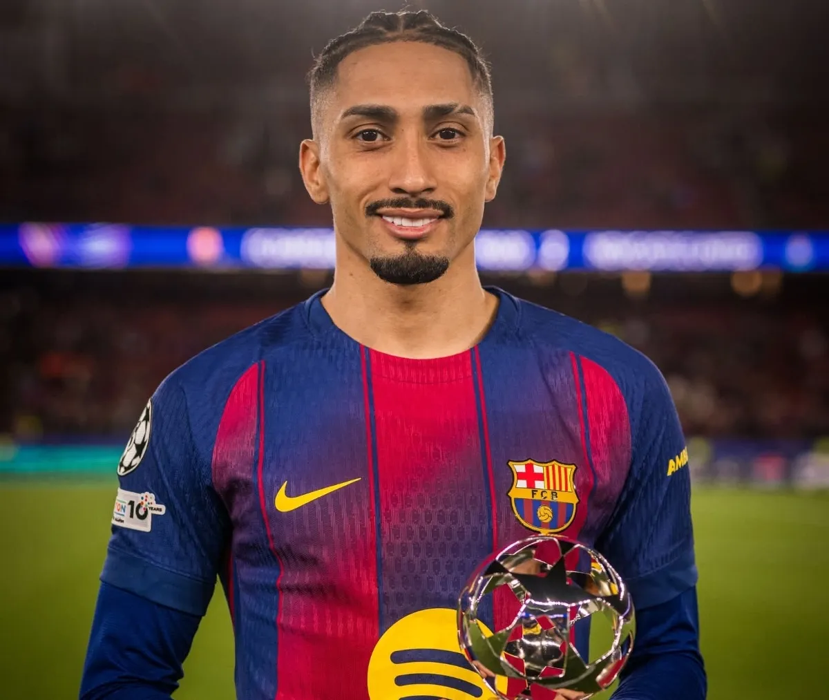 Çempionlar Liqasında həftənin oyunçusu Rafinya seçildi