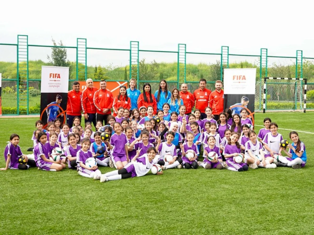 Füzulidə qız futbolçuların inkişafına yönəlmiş festival baş tutub