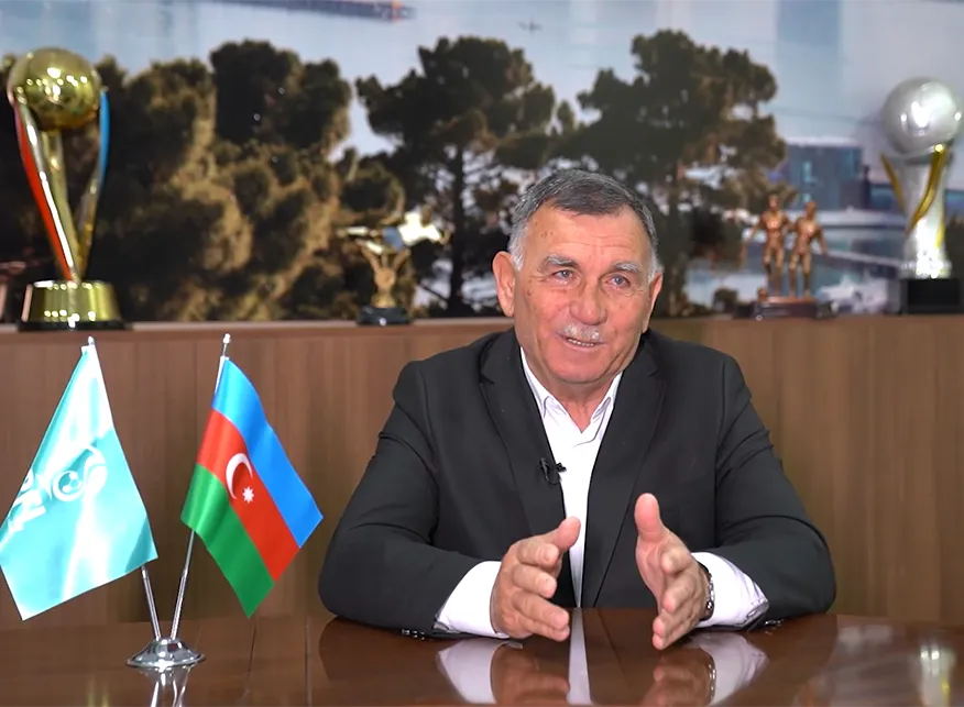 Kuboku qazansaydıq birimizə ikiotaqlı ev digərlərinə pul mükafatı veriləcəkdi  Azərbaycan Kubokunu qazanmış baş məşqçi