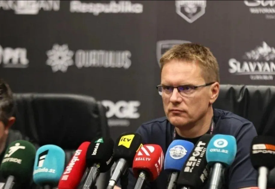 Valdas Dambrauskas Klubumuza qarşı edilən bu hörmətsizliyi qəbul edə bilmərəm