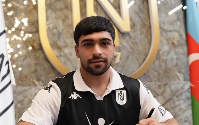 Neftçi ilk transferini rəsmiləşdirdi