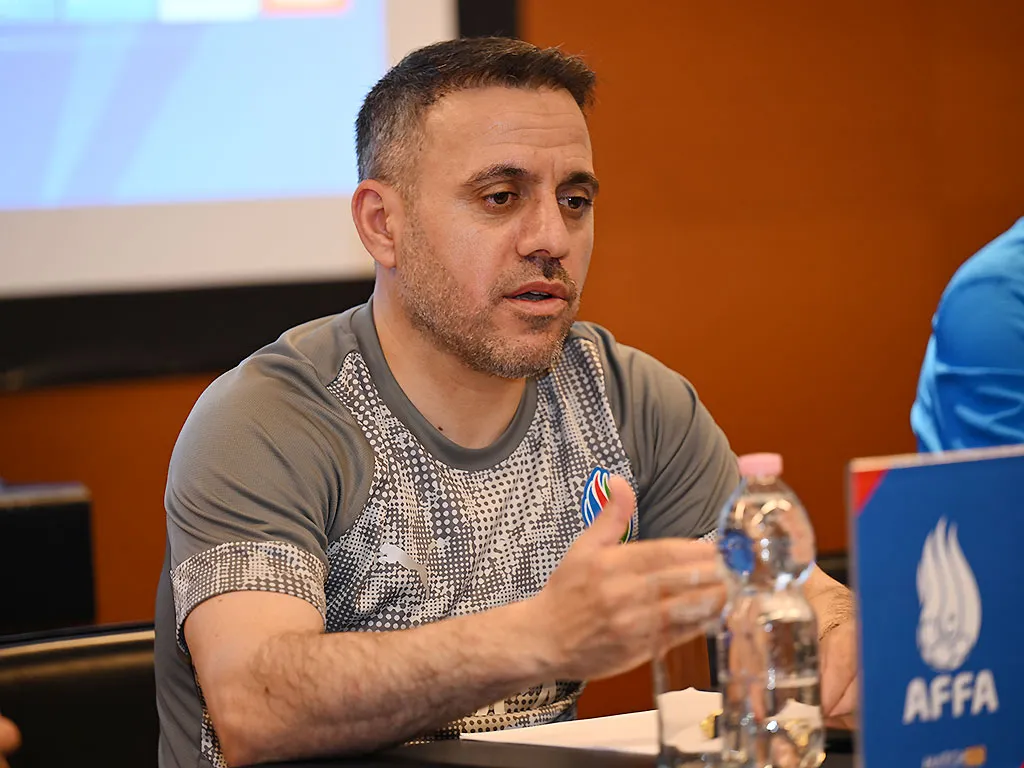 Paltardəyişmə otağında da məyusluq var idi  Ayxan Abbasov 