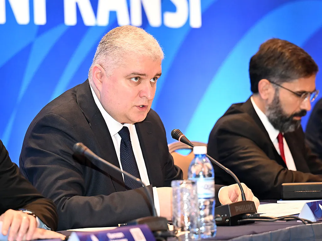 AFFAnın baş katibi UEFAda komitə üzvü təyin edildi