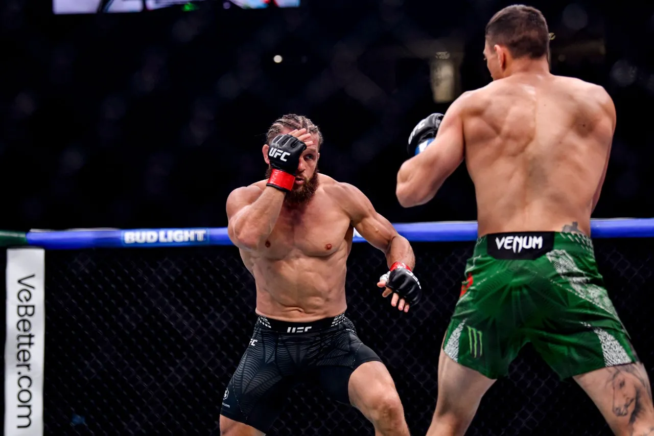 UFC Baku Rafael Fiziyevdən görkəmli qələbə