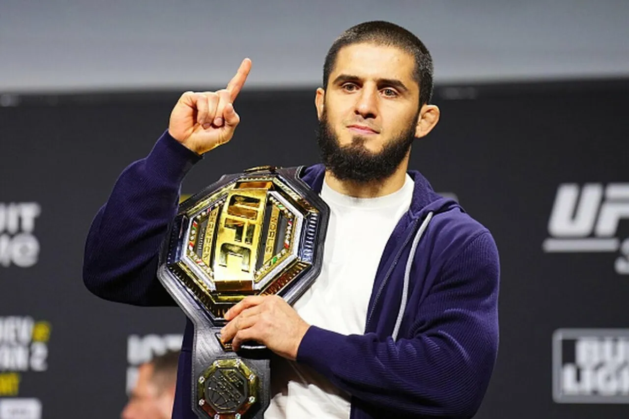 UFC  öncəsi Maxaçevə fəxri ad verilib