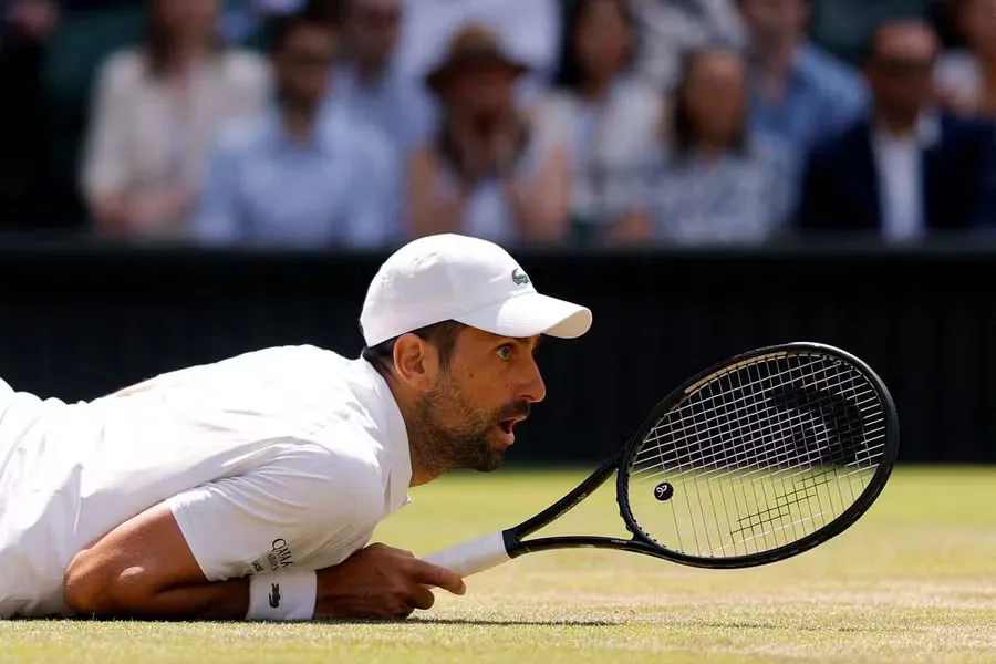 Uimbldon Cokoviç Federerin rekordunu təkrarladı