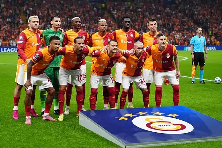 Qalatasaray Realın futbolçusuna göz dikib