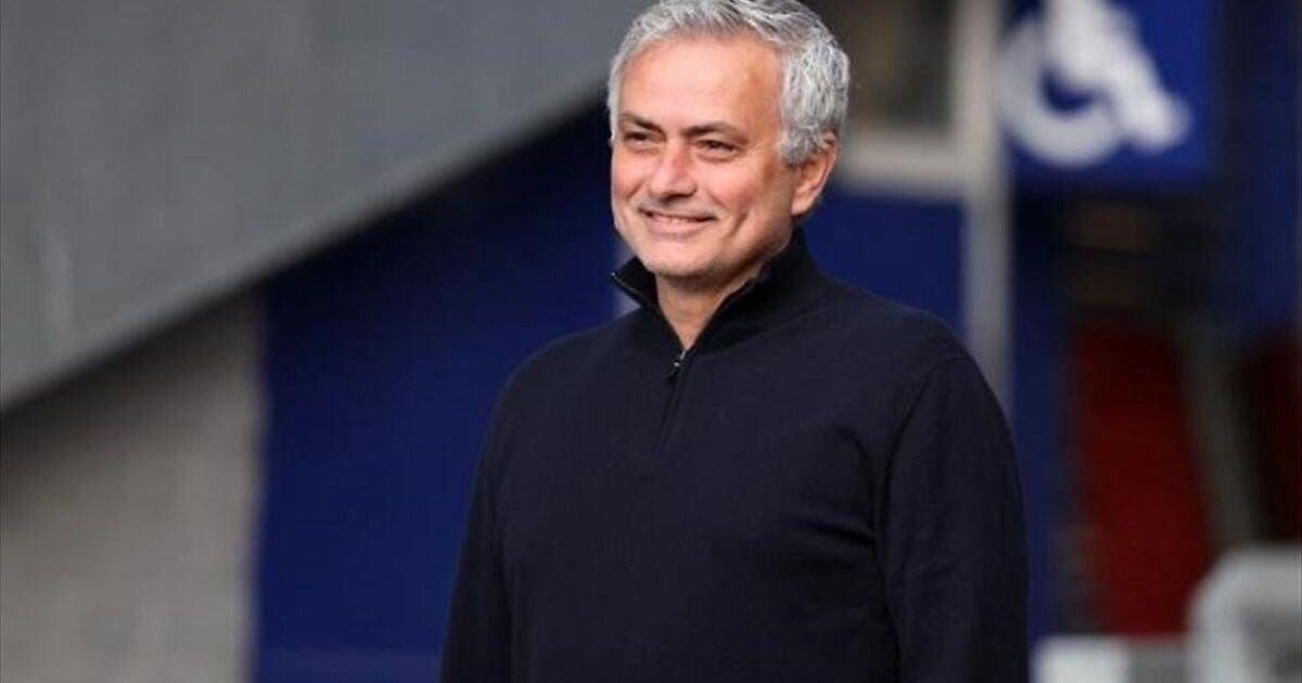 Mourinyo cü ildə MYi niyə seçmədiyini açıqlayıb