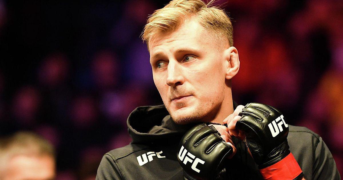 Aleksandr Volkov UFC də Rizvan Kunievə qarşı döyüşəcək