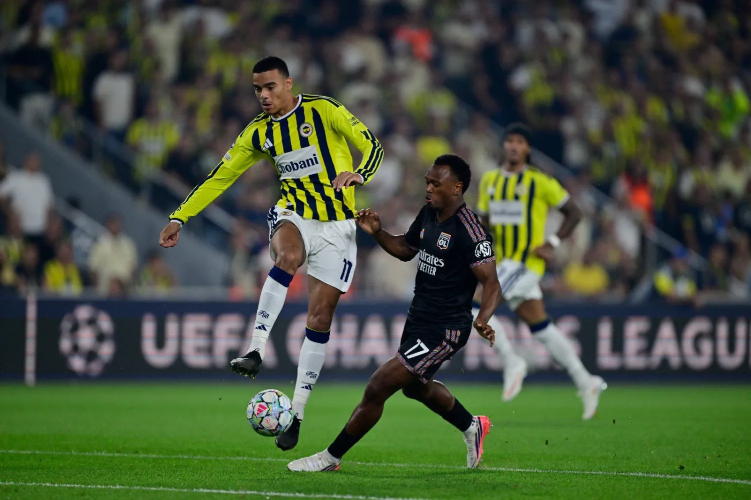Çempionlar Liqası Fənərbağça ilk oyunu bərabərə tamamladı  VİDEO 