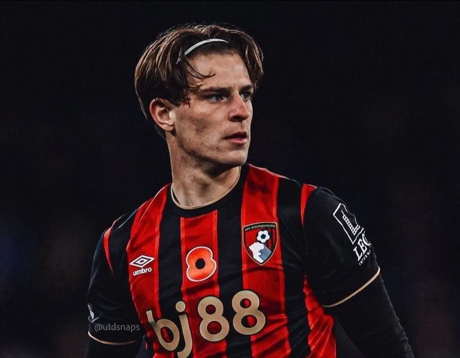 Çelsidən böyük transfer manevri Aleks Skott hədəfdə