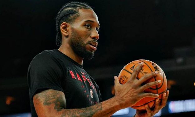 Kavay Leonard Toronto Reptorsa qayıtdı