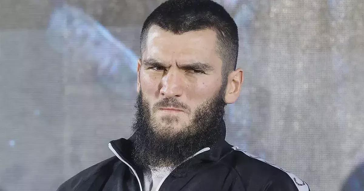 Arnold Allen Beterbiev yol hərəkətimdən narazı qaldı