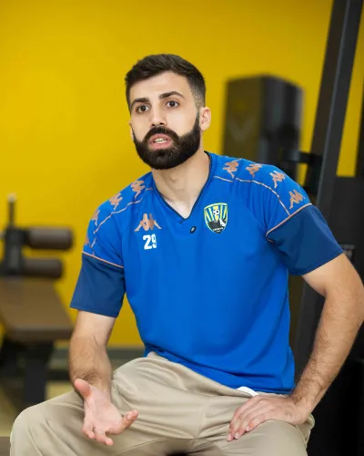 Əli Səmədov Doğma stadionda rəqiblərimizi qorxuya salırlar