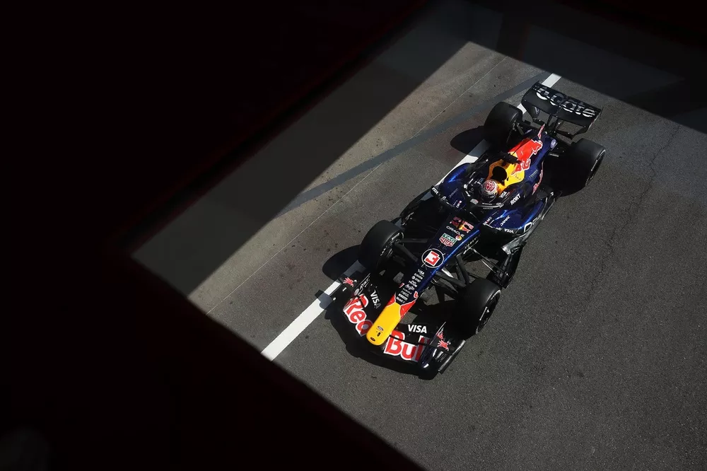 Maks Ferstappen Red Bullun bolidini tənqid etdi