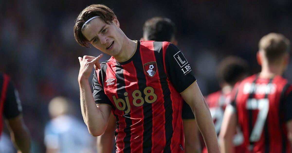 Çelsi Aleks Skottun transferində israrlıdır