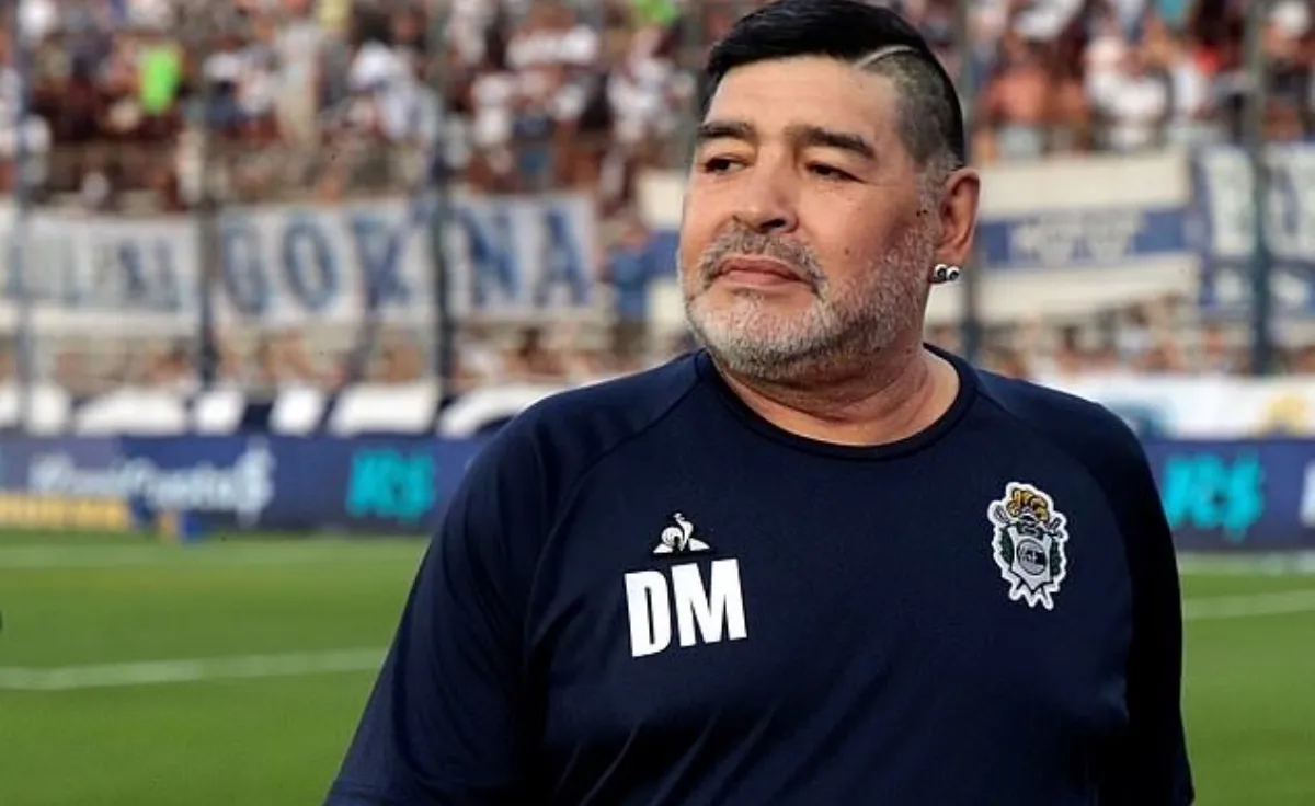 Maradonanın tibbi komandasına qarşı  ilə qədər həbs cəzası tələb olunur