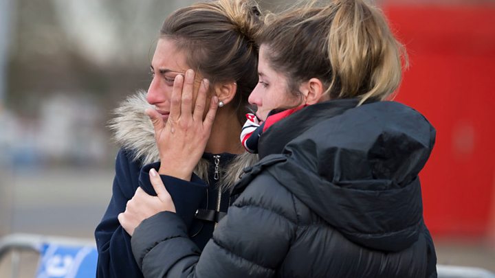 Bacısı yalvarır O sağdır axtarışları dayandırmayın