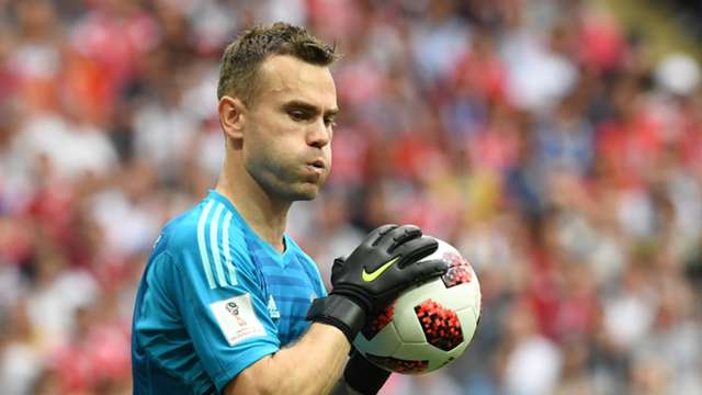 Klublarına sadiq qalan futbolçuların siyahısı açıqlandı