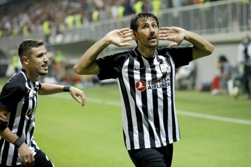 Neftçidə növbəti ayrılıq  RƏSMİ