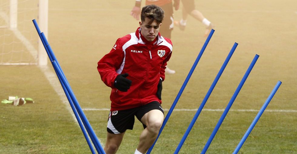 Qarabağ daha bir ispan futbolçunu transfer edir
