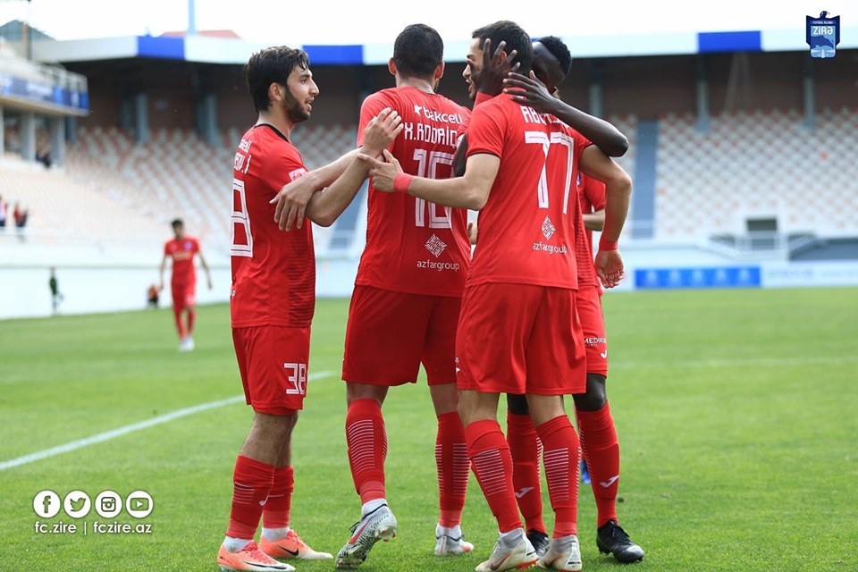 Zirədə gözlənilməz ayrılıq  FOTO