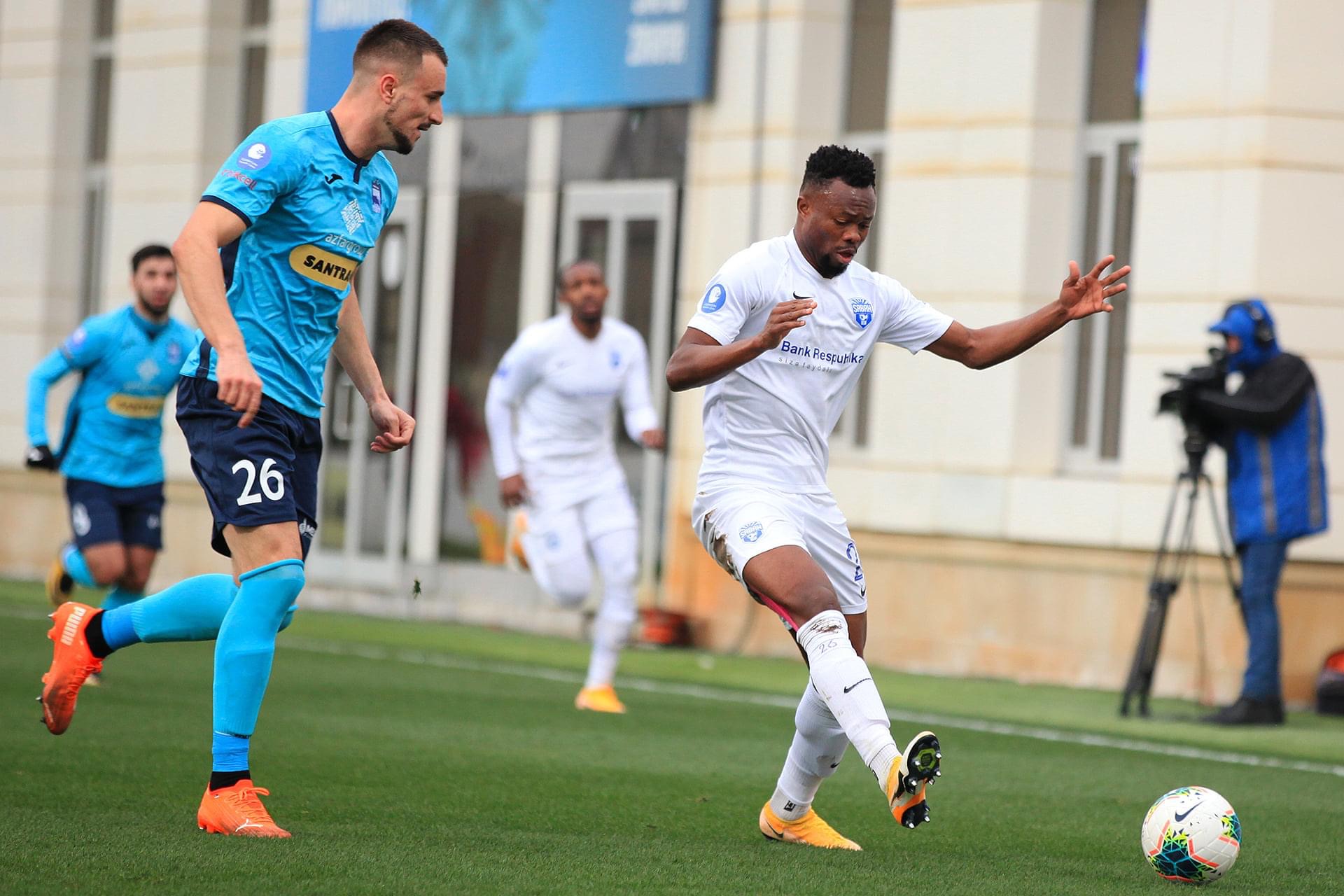 Dişləri sınan futbolçudan xəbər var